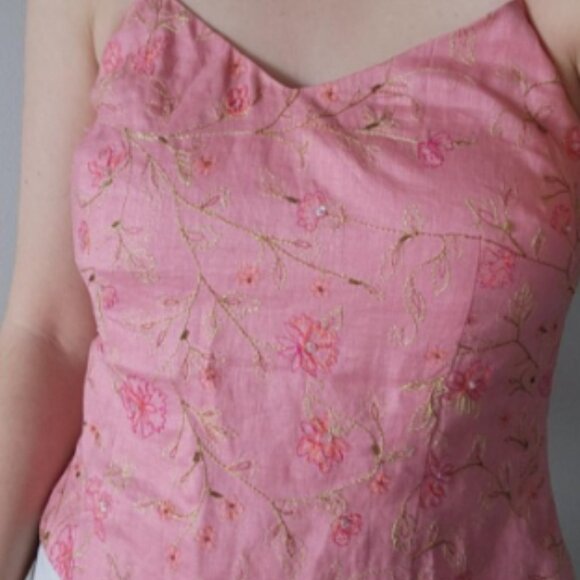 Beautiful vintage Ann Taylor beaded embroidered pink linen tank top - Picture 3 of 4
